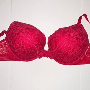 Victoria’s Secret Bombshell Lace Plunge Bra • 36C • Red